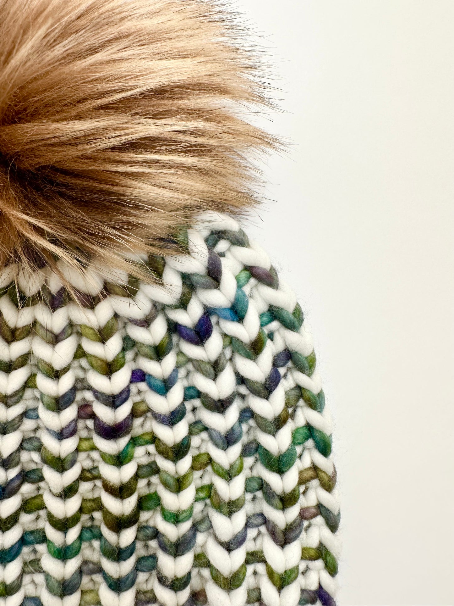 Riverbend - Cream/Green