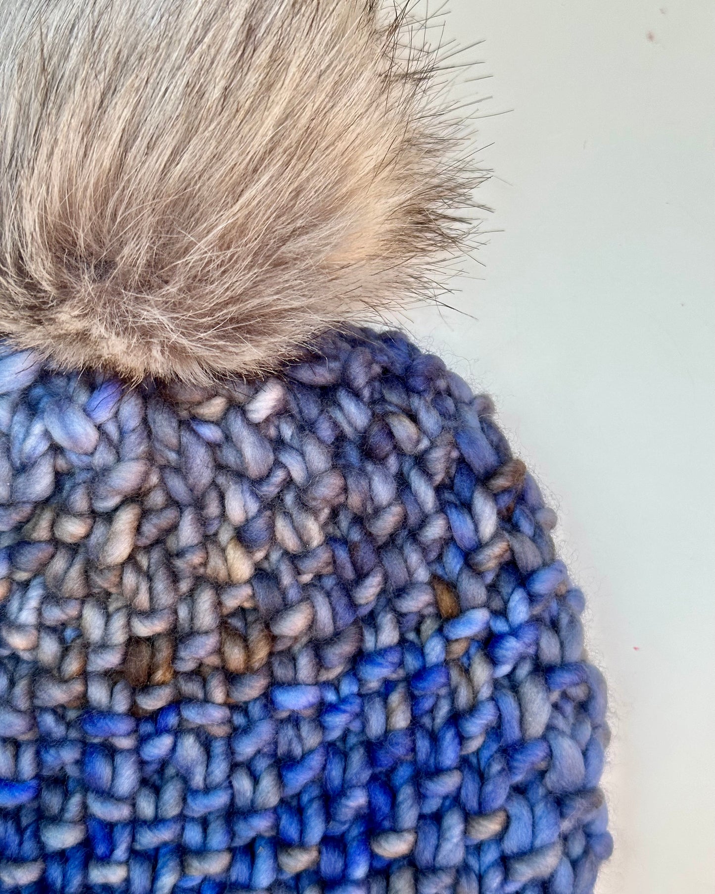 Child Madison - Blue Rock